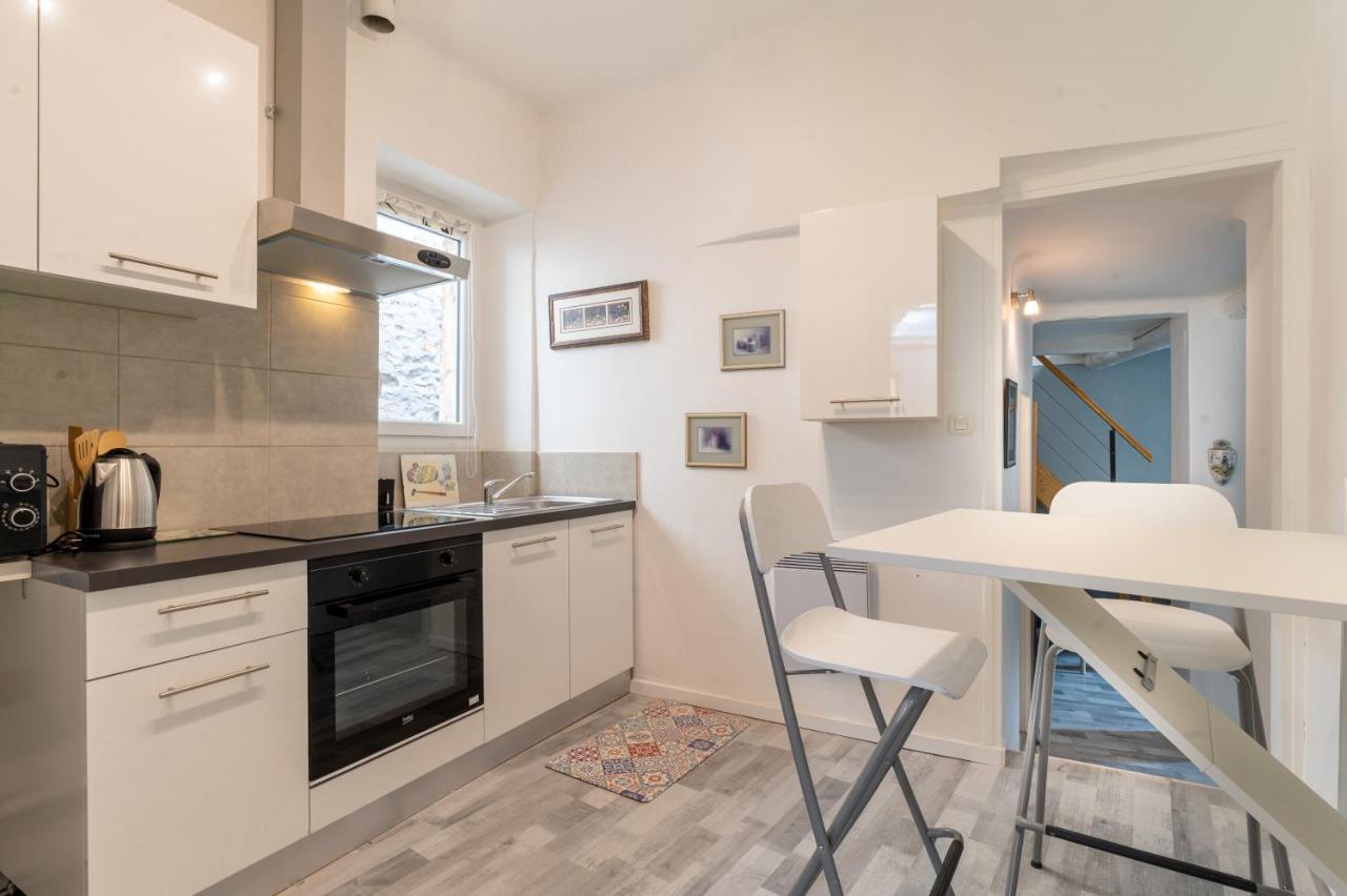 Le Charme Du Medieval Dans Un Appartement Cosy Hyeres Luaran gambar
