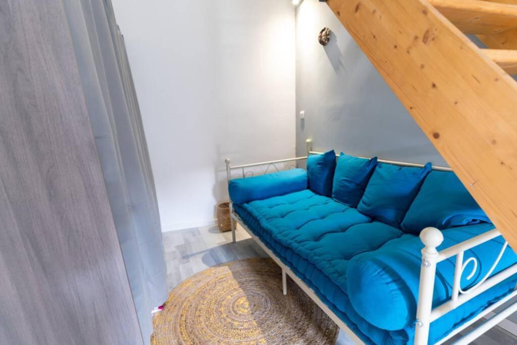 Le Charme Du Medieval Dans Un Appartement Cosy Hyeres Luaran gambar